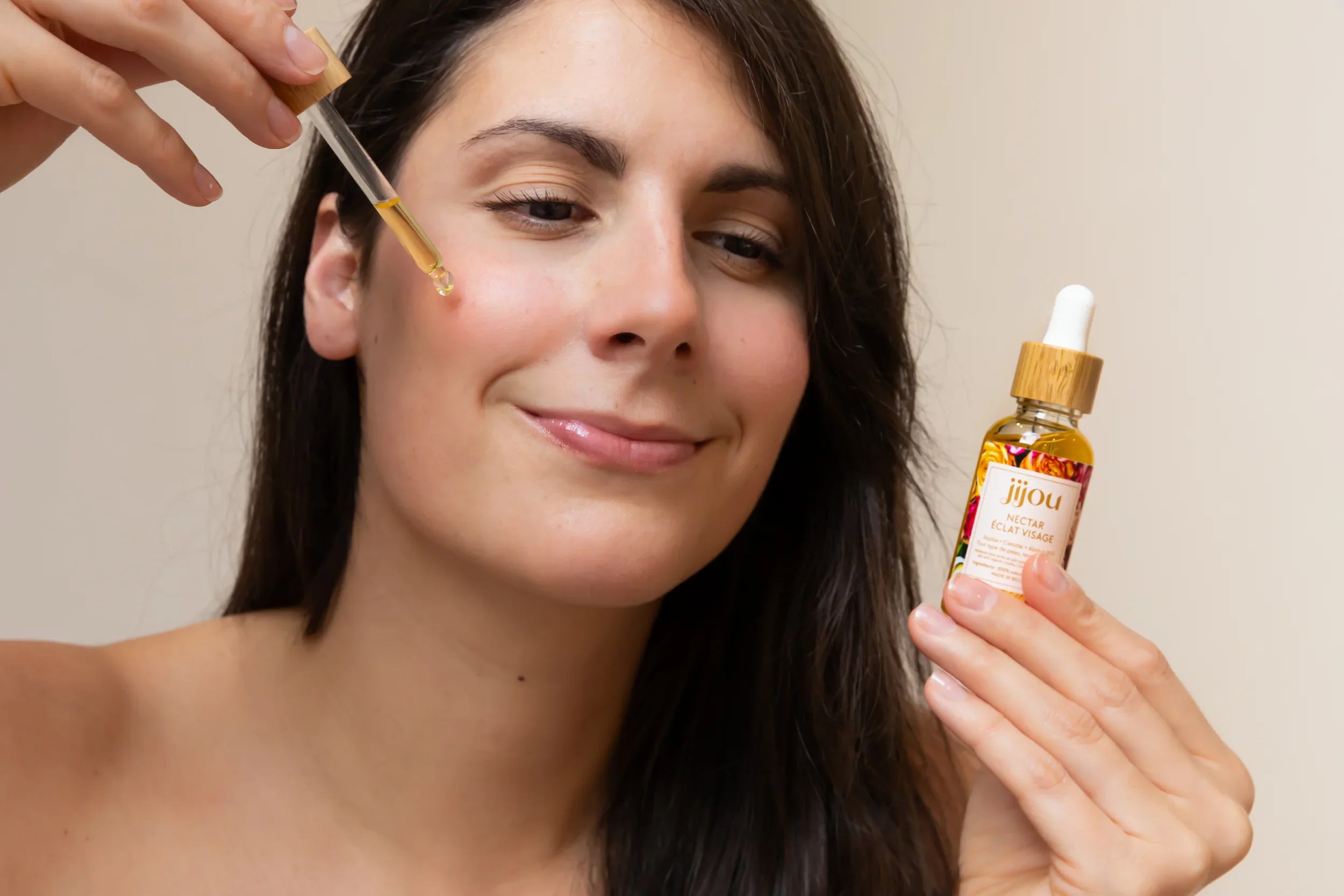 Packaging recyclable juliette verre bambou produits peau grasse peau mixte acné boutons visage adolescent acné d'adulte hormonale