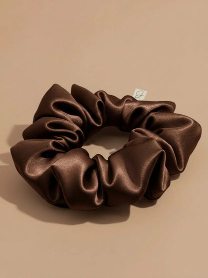 Chouchou en satin fait main brun marron (8 coloris) JIJOU® - idée coiffure mariage