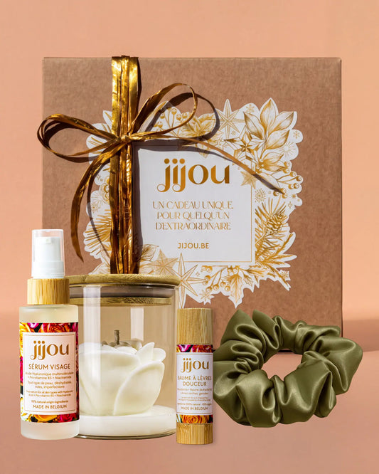 Coffret cadeau Bien-Être Jijou avec bougie parfumée sérum visage baume à lèvres et chouchou