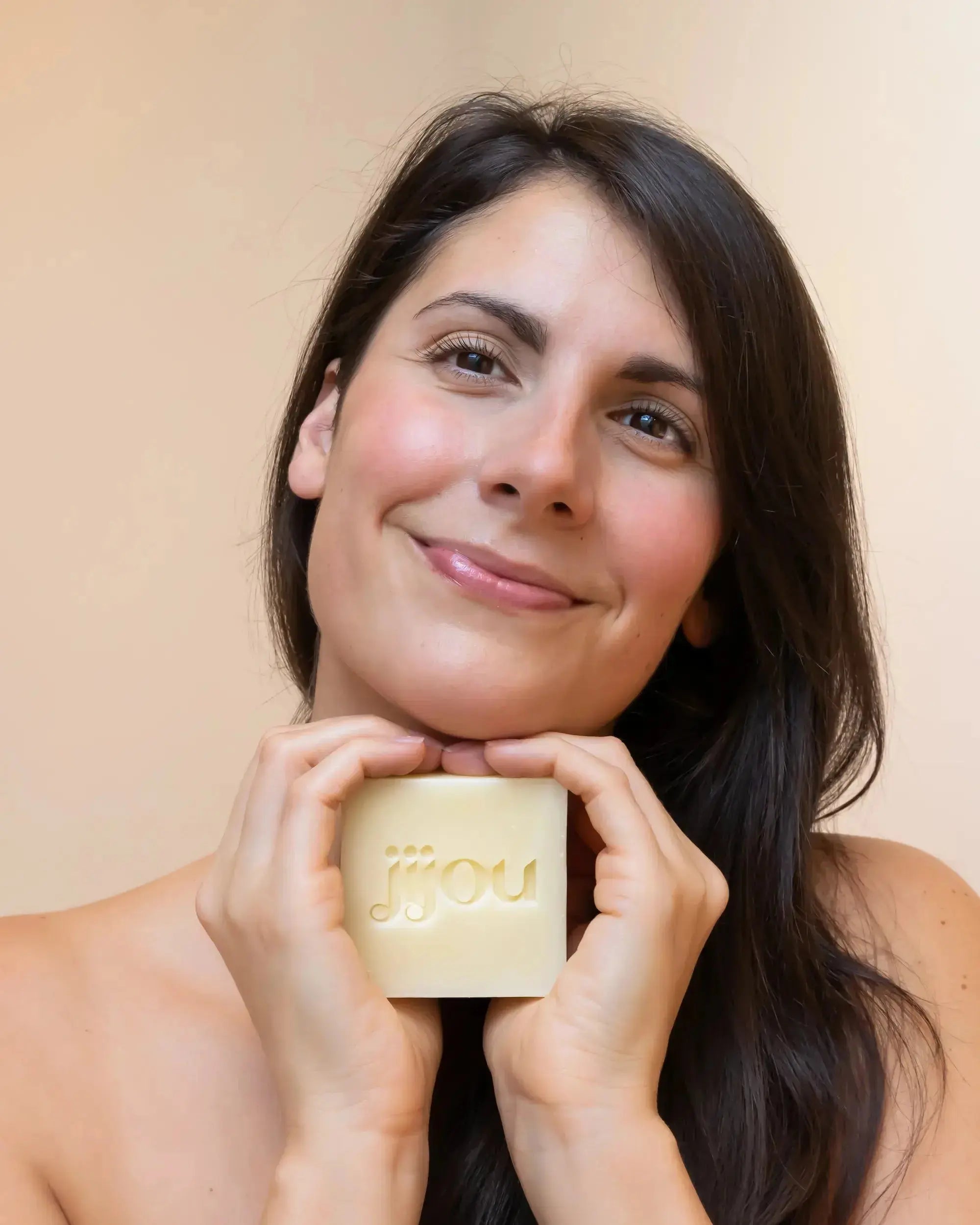 Savon bio naturel | Savon de Bonne-Maman JIJOU juliette. Natural Cosmetics : nettoyant visage corps saponifié à froid | Cosmétiques bio naturels Belgique Luxembourg France