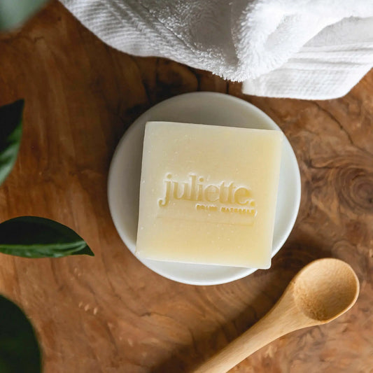 Savon bio naturel | Savon de Bonne-Maman juliette. Natural Cosmetics : nettoyant visage corps saponifié à froid | Cosmétiques bio naturels Belgique Luxembourg France