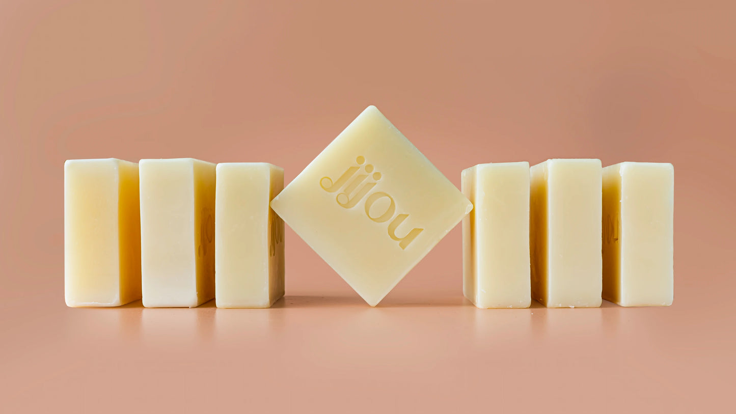 Savon bio naturel | Savon de Bonne-Maman JIJOU juliette. Natural Cosmetics : nettoyant visage corps saponifié à froid | Cosmétiques bio naturels Belgique Luxembourg France