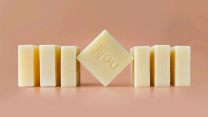 nettoyant visage corps naturel bio Savon bio naturel | Savon de Bonne-Maman JIJOU saponifié à froid | Cosmétiques bio naturels Belgique Luxembourg France